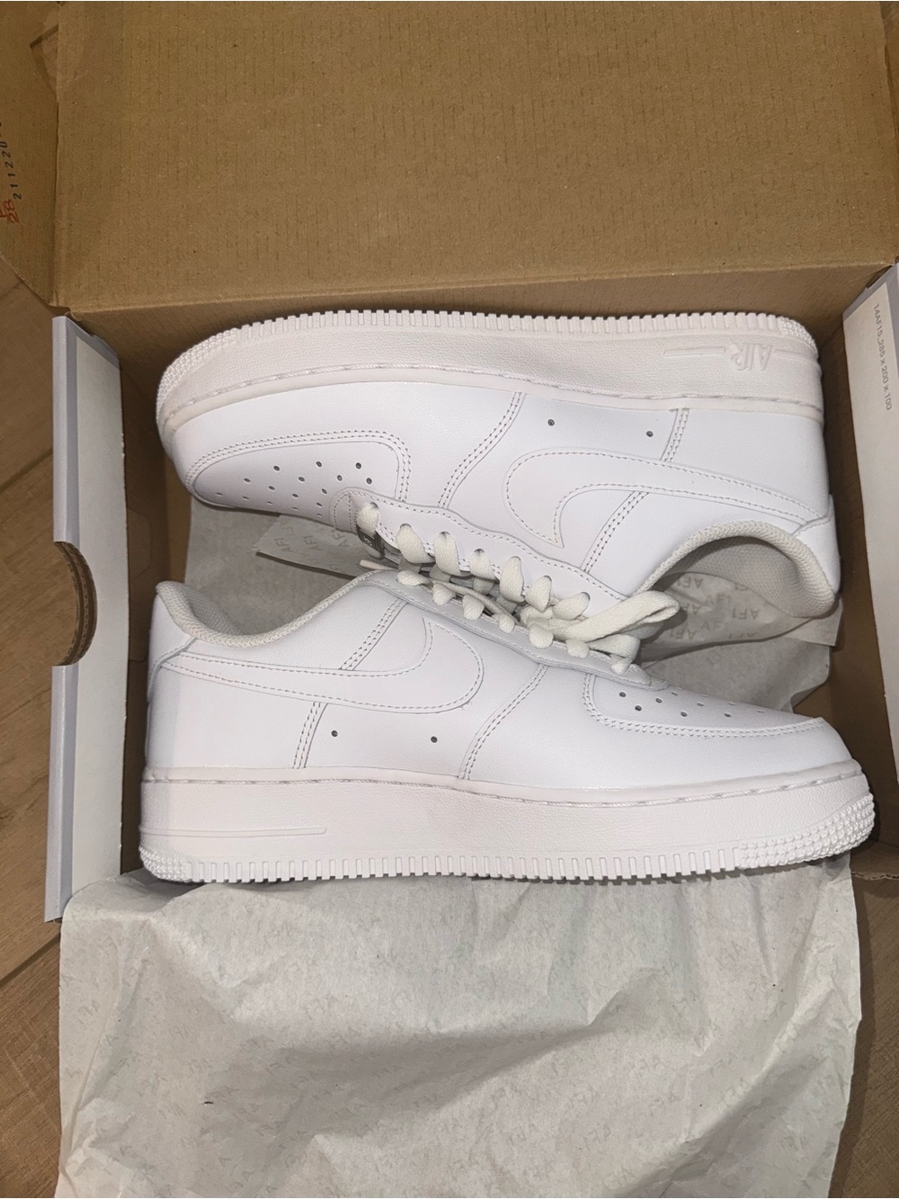 Nike Women’s Air Force 1 ‘07